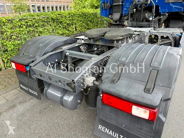 جرار Renault T460...