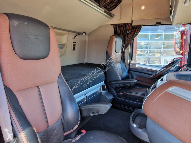 Тягач DAF 530 SpaceCab 4x2 - Retarder -...
