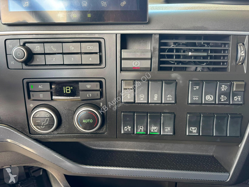 جرار Volvo 500 6x2 GLOBE XL / RETARDER / DOUBLE...