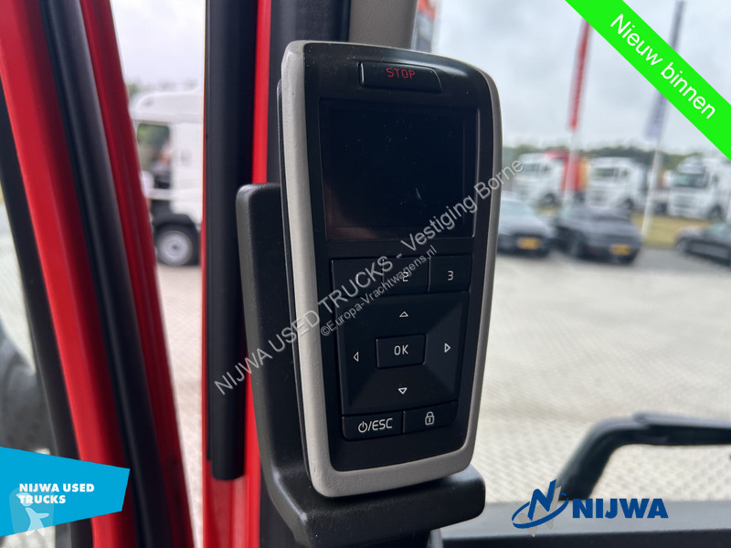 Traktor Volvo FH 460 4x2 PTO + WRC