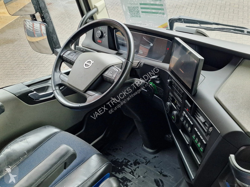 Tracteur Volvo 13460 Globetrotter XL 4x2 - I...