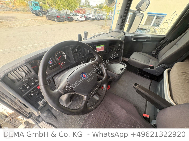 جرار Scania...