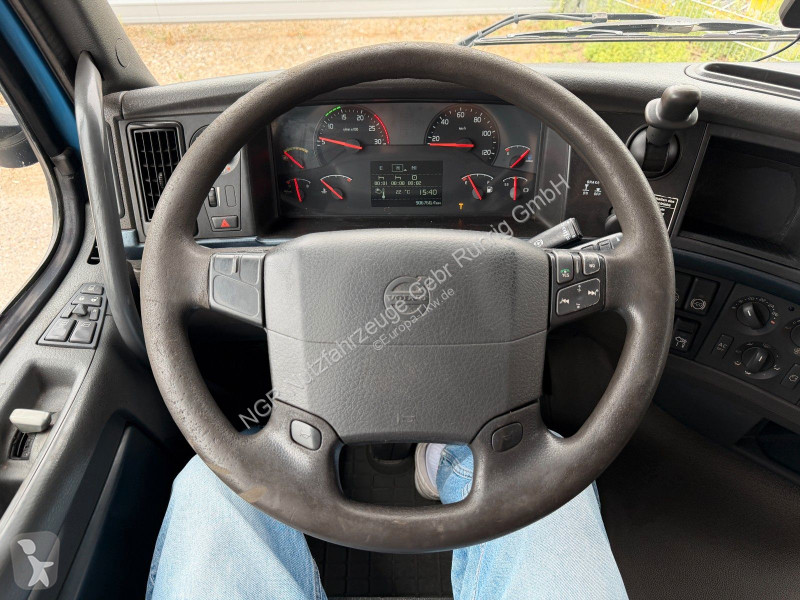 جرار Volvo 420 6x2 mit Ladekran HLK 231 | 4x...
