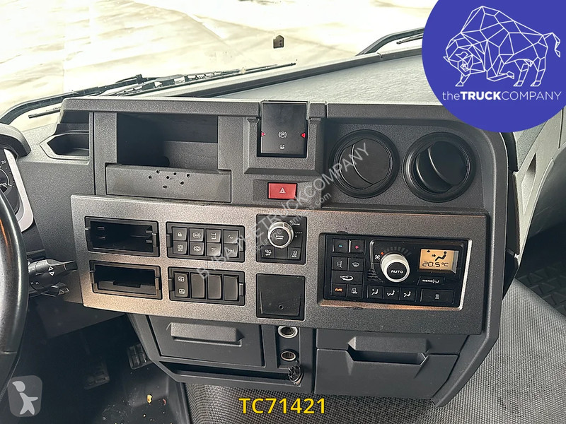 Тягач Renault T 460