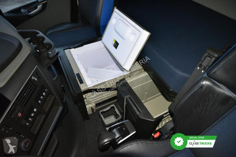 Trekker Volvo FH 460 Globetrotter XL Varios i-Save