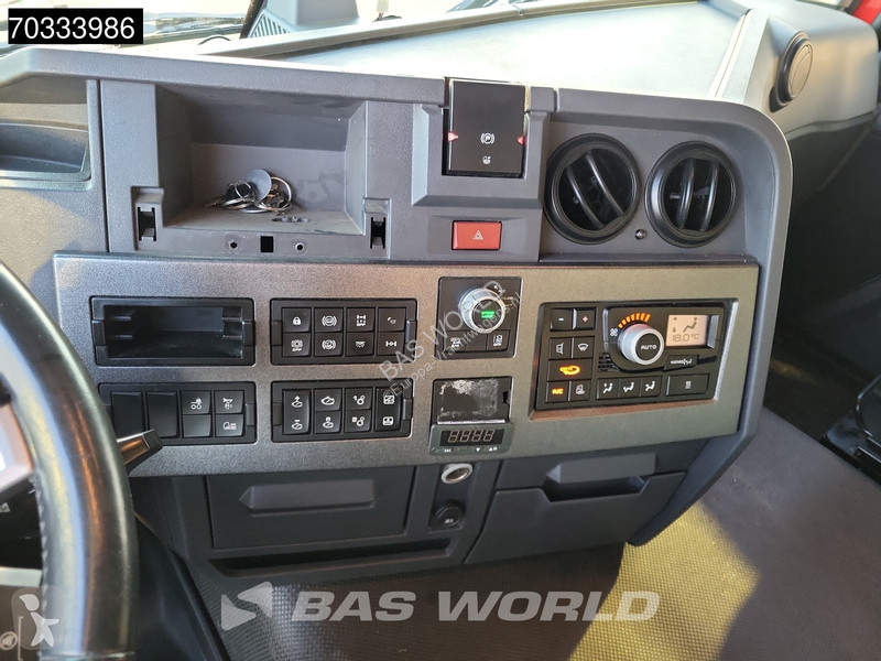 Cabeza tractora Renault T 460 6X2 SleeperCab...