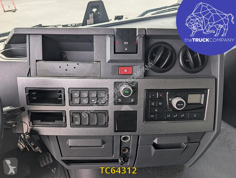 Trekker Renault T 460