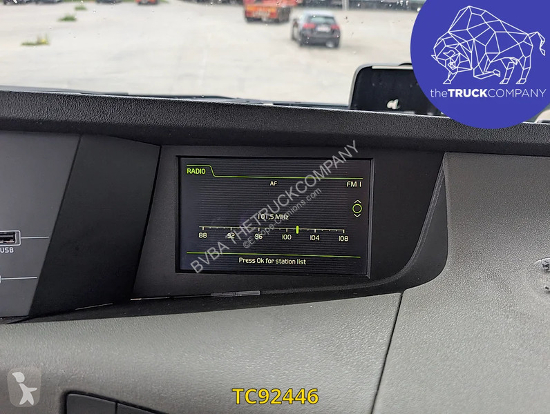 Tahač Volvo 500