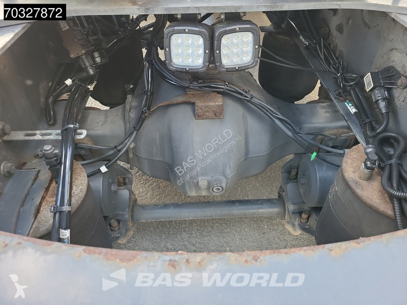 Cabeza tractora Volvo FM 300 4X2 APK 03-2027...
