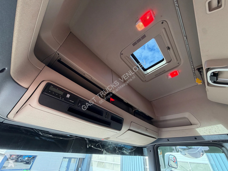 Cabeza tractora Scania 580 V8 6X2 Topline...