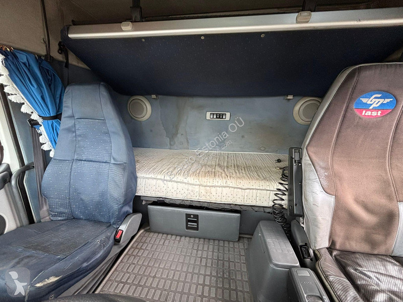 Cabeza tractora Volvo 440 4x2 ADR
