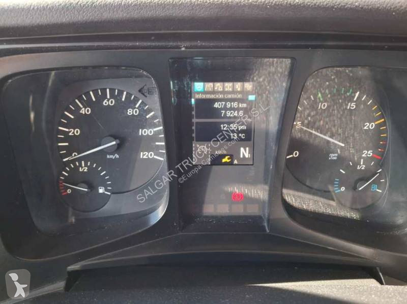 Cabeza tractora Mercedes 1851 LS