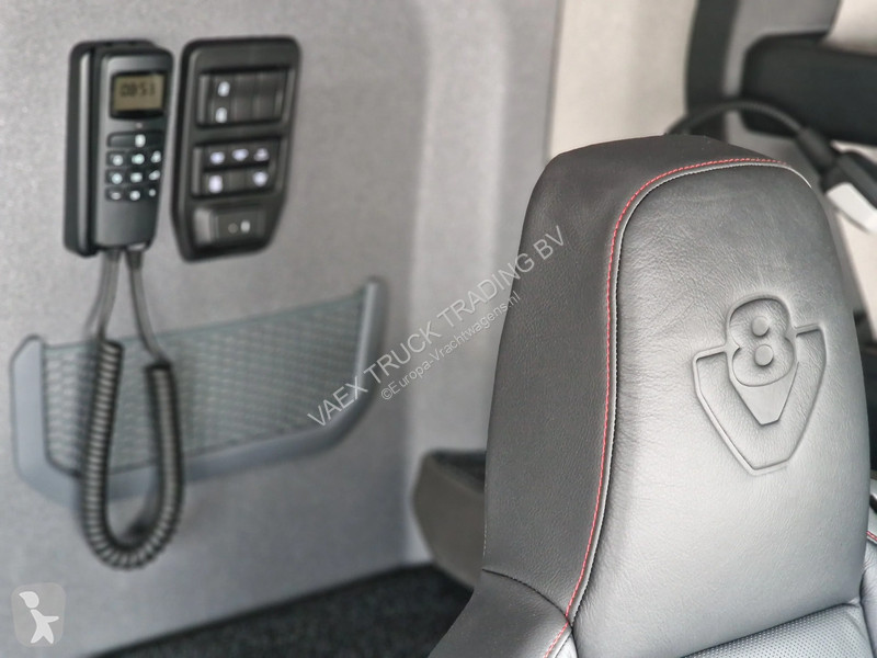 Tahač Scania R590 V8 NGS Highline 6x2 - New -...