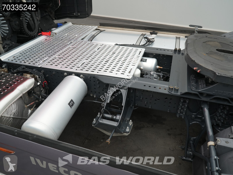 Tahač Iveco S-Way 570 4X2 Retarder Full-Air...