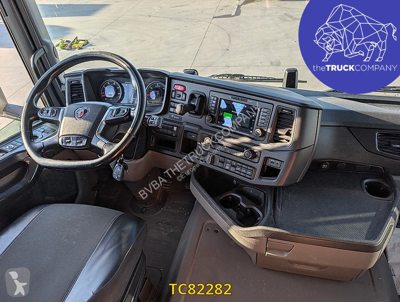 Nyergesvontató Scania 500
