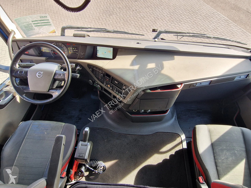 Tractor Volvo 13500 Globetrotter 4x2 -...