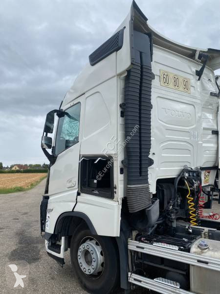 Tractor Volvo 500