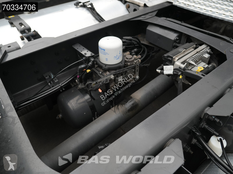 Tractor Volvo 500 4X2 XL 2x Tanks I-ParkCool...