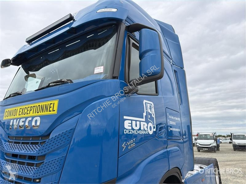 Cap tractor Iveco s-way 490 4x2 S/A Sleeper...