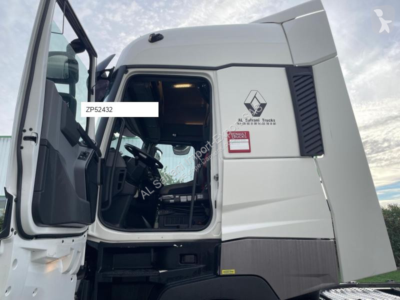 Тягач Renault T520