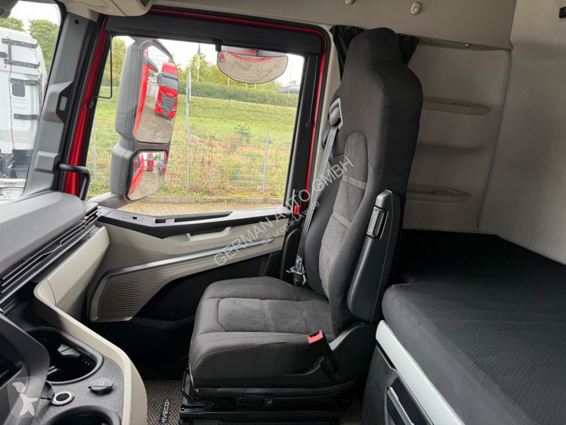 Ciągnik siodłowy Iveco STRALIS S-WAY...