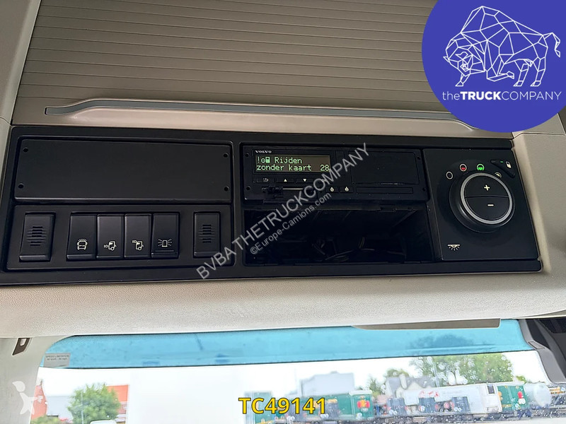 Тягач Volvo 500