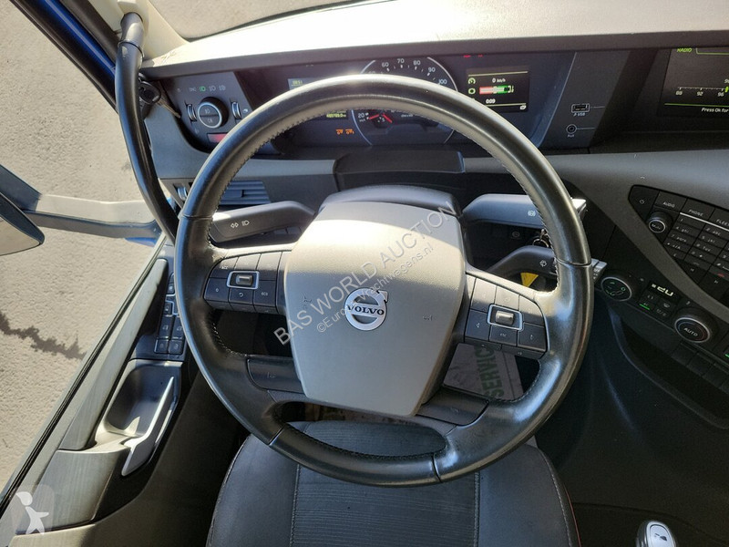 Ciągnik siodłowy Volvo 500
