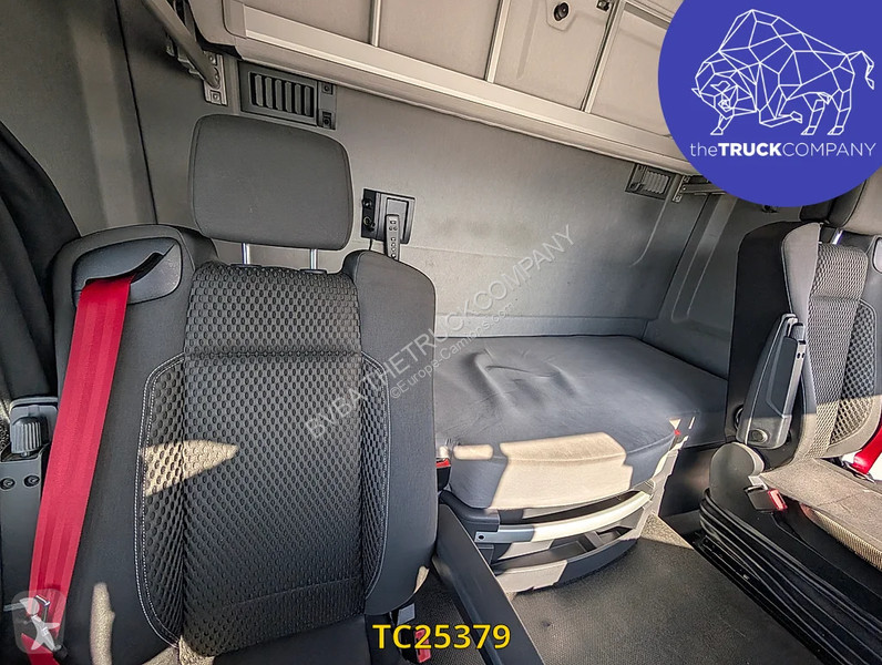 Ciągnik siodłowy Renault T 460