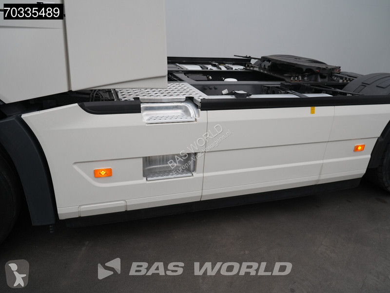 Тягач Volvo 500 4X2 XL 2x Tanks I-ParkCool ACC