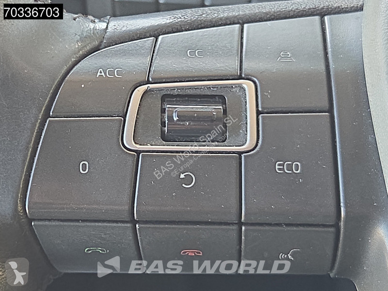 Тягач Volvo 500  4X2 XL 2xTanks Xenon ACC