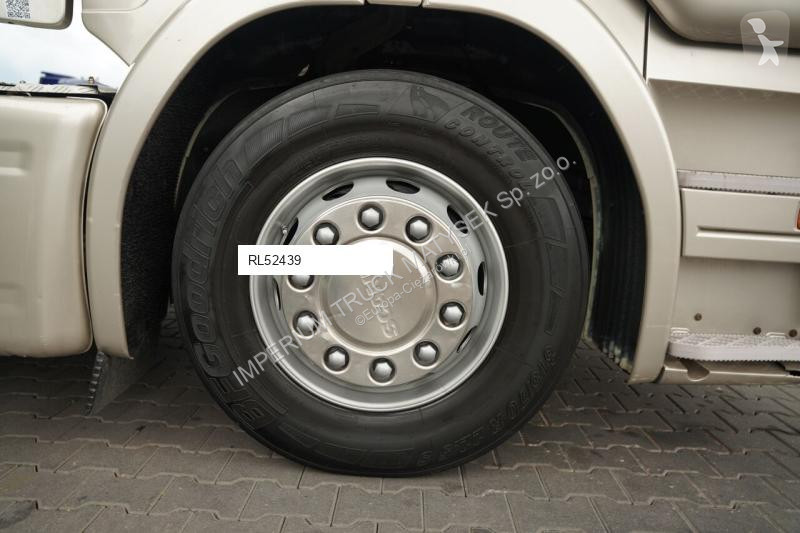 Тягач Scania R 410