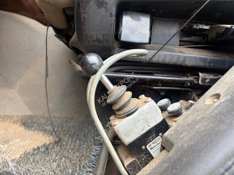 Traktor DAF 85360 Heavy Duty Tractor Manual...
