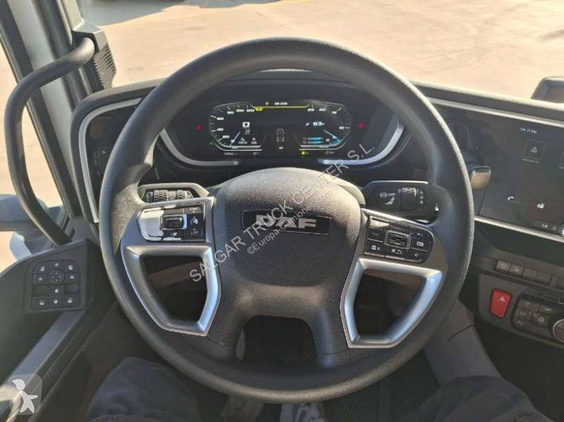 Traktor DAF 480 FT
