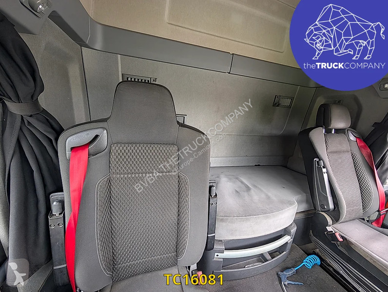 Cabeza tractora Renault T 460
