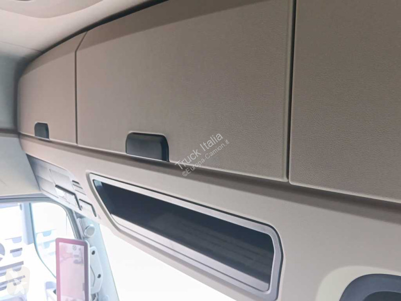 Trattore Stradale Mercedes V - 5 1853 LS 4x2