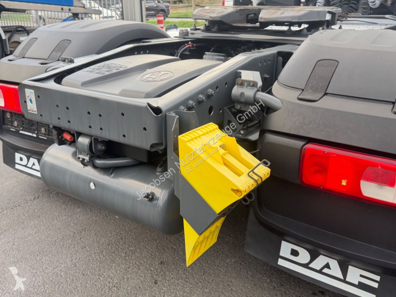 Влекач DAF 530 FT, Retarder, ACC, Standklima,...