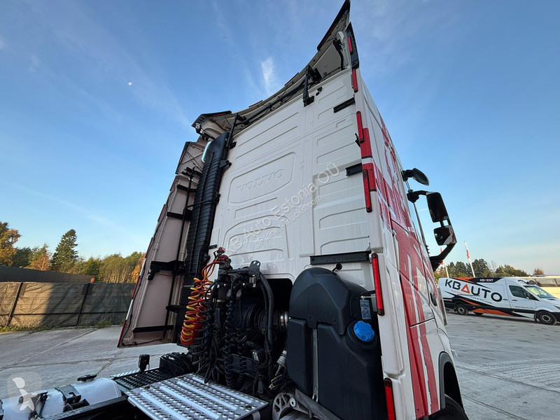 Cabeza tractora Volvo 500 6x4 TANDEM LIFT / 75T...