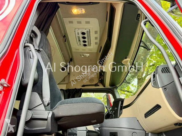 Влекач Mercedes 1845 Big Space/Standklima/Euro6