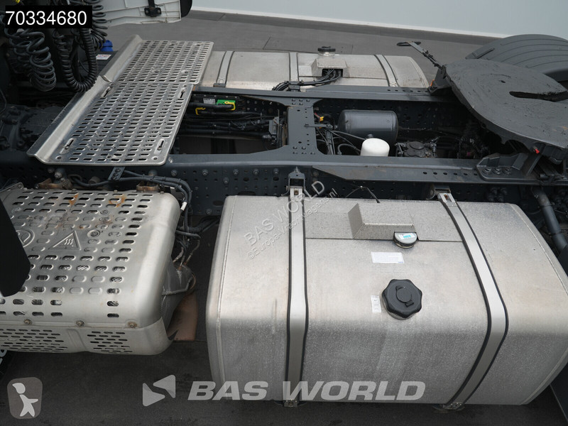 جرار Iveco S-Way 490 4X2 2xTanks ACC