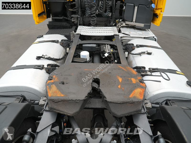 Traktor Volvo FH 460 4X2 Globe Mega 2x Tanks...