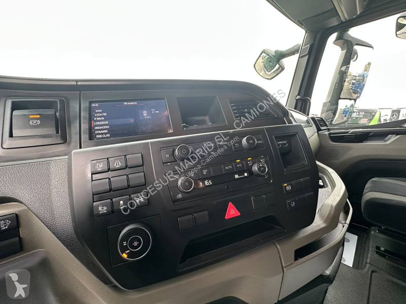 MAN  tractor unit