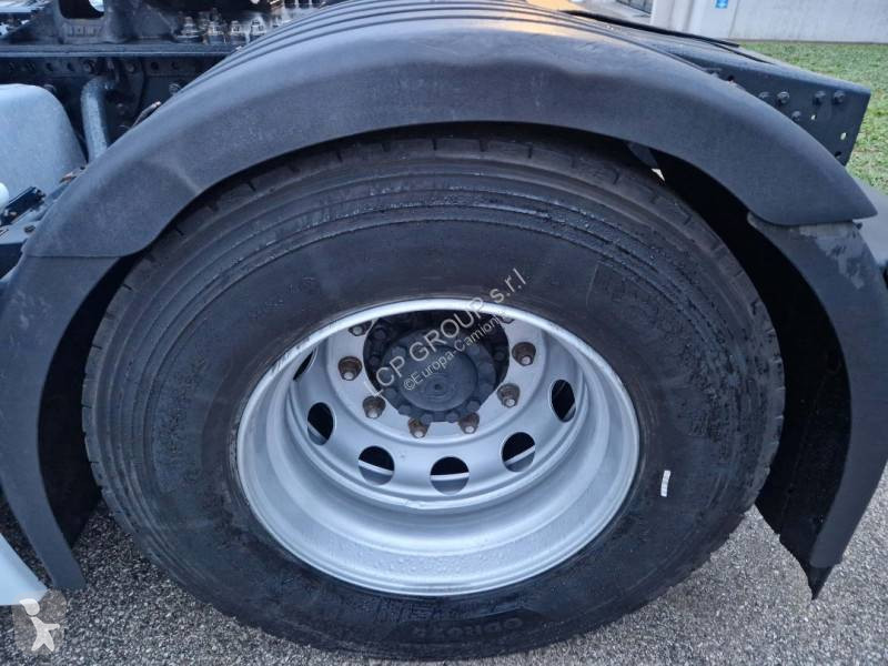Iveco 530 tractor unit