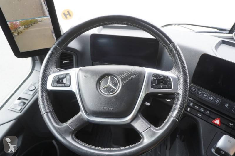 Nyergesvontató Mercedes 1840