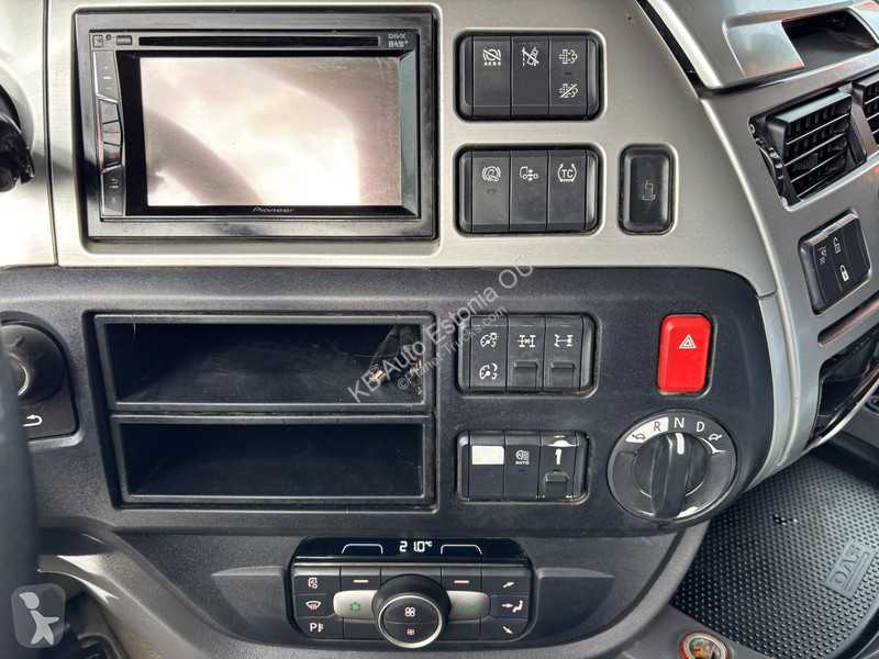 Tahač DAF 530 6x4 HYDRAULICS