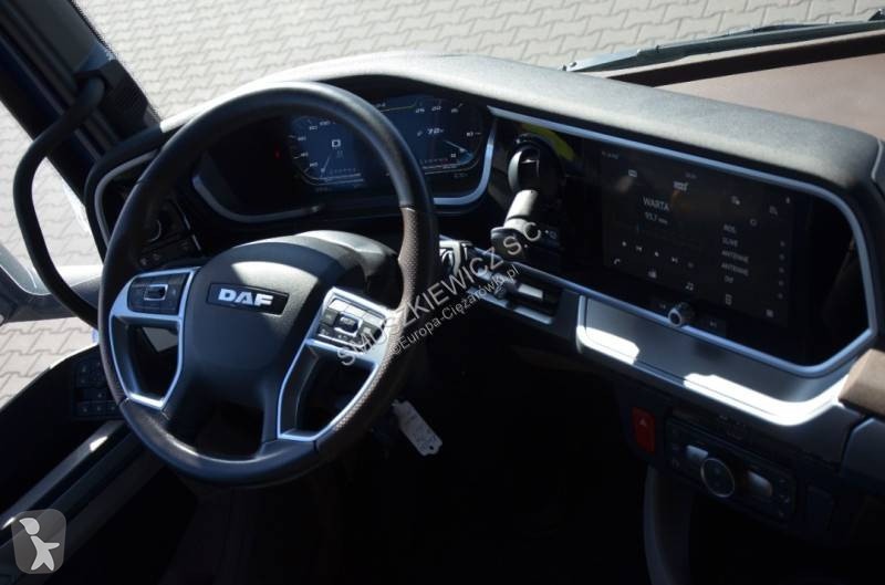 DAF 530 tractor unit