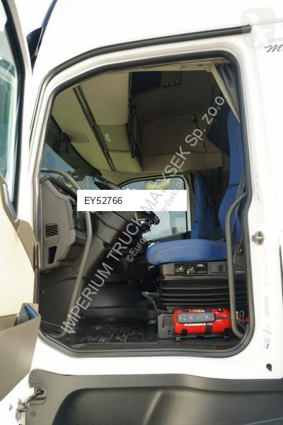 Tahač Volvo FH 460