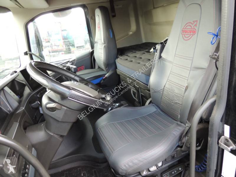 Cabeza tractora Volvo 500 Globetrotter XL