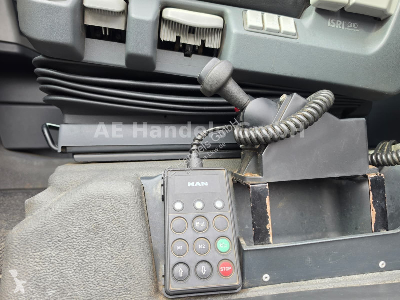 Tractor MAN 33.680 V8 XXL BL 6x4...