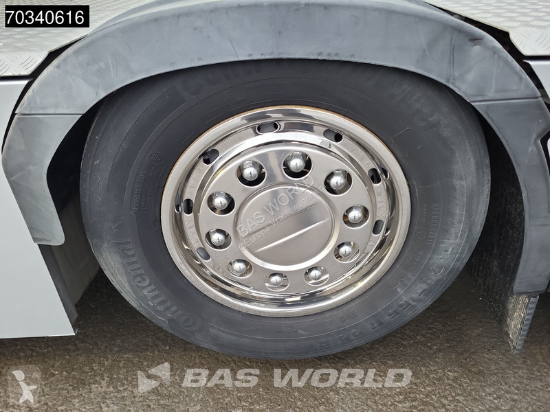 Nyergesvontató Volvo 650 6X2 XL Full-Air...