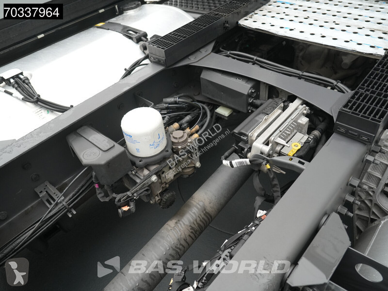 Trekker Volvo Aero 500 4X2 Aero XL 2x Tanks ACC
